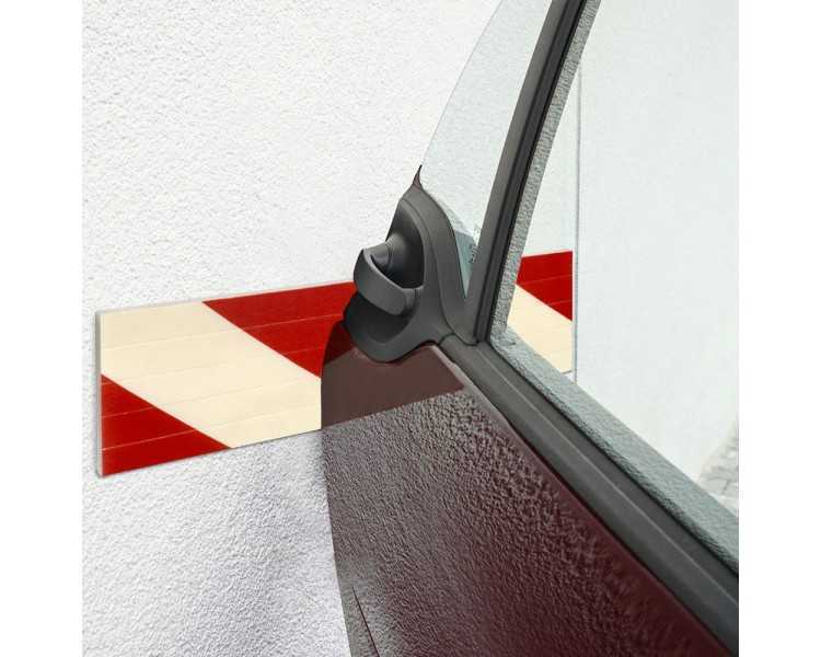 Protector Antiroces Cochera Adhesivo Flexible 30x20 cm.