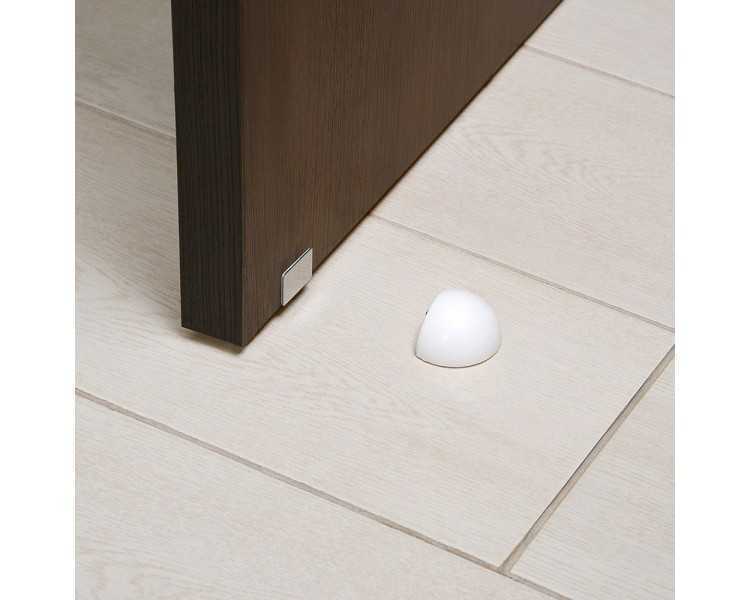 Tope Puerta Adhesivo con Imán Retenedor Blanco