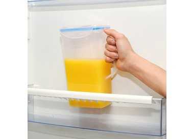 Jarra Plastico Cuadrada 1.500 ml. 11 x 6.5 x 22.5 (alt) cm.