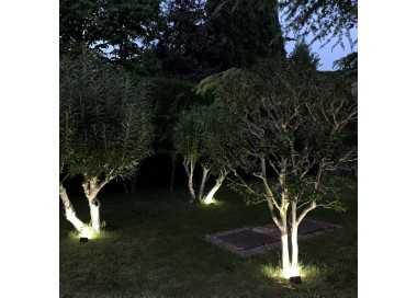 Aplique Solar Led 250 Lumenes Con Sensor De Movimiento y Crepuscular IP65