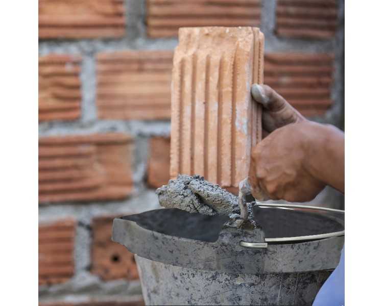 Cubo Obra Industrial Goma 10 Litros Con Pico Vertedor. Base y Laterales Reforzado. Espesor 1 cm. Espuerta Obra, Cubo Goma Obra